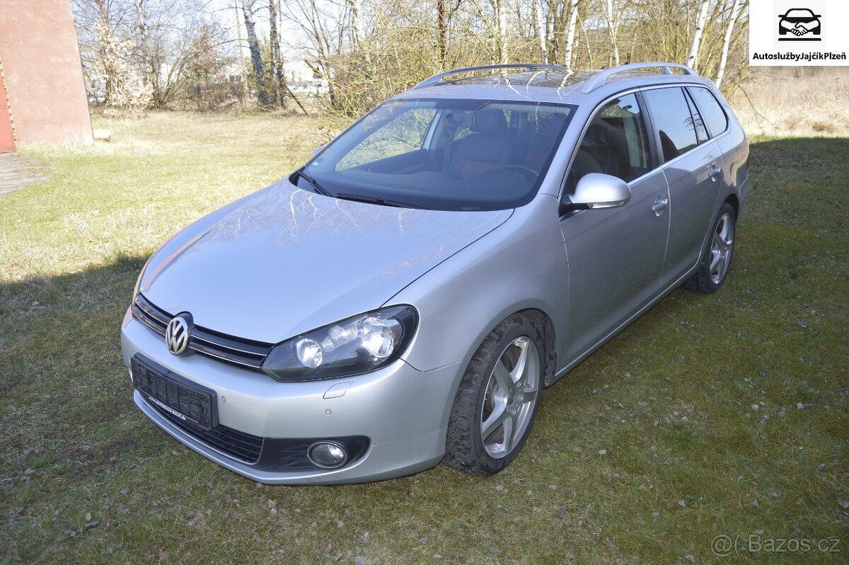 VW Golf 6 combi 2,0 103 kw Panorama Kůže Highline