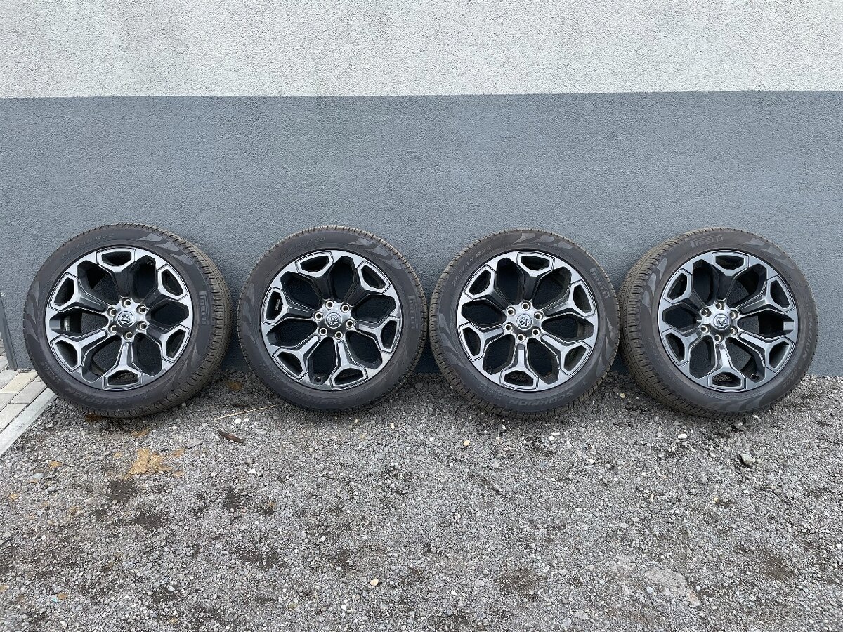 Alu kola Dodge RAM Limited R22