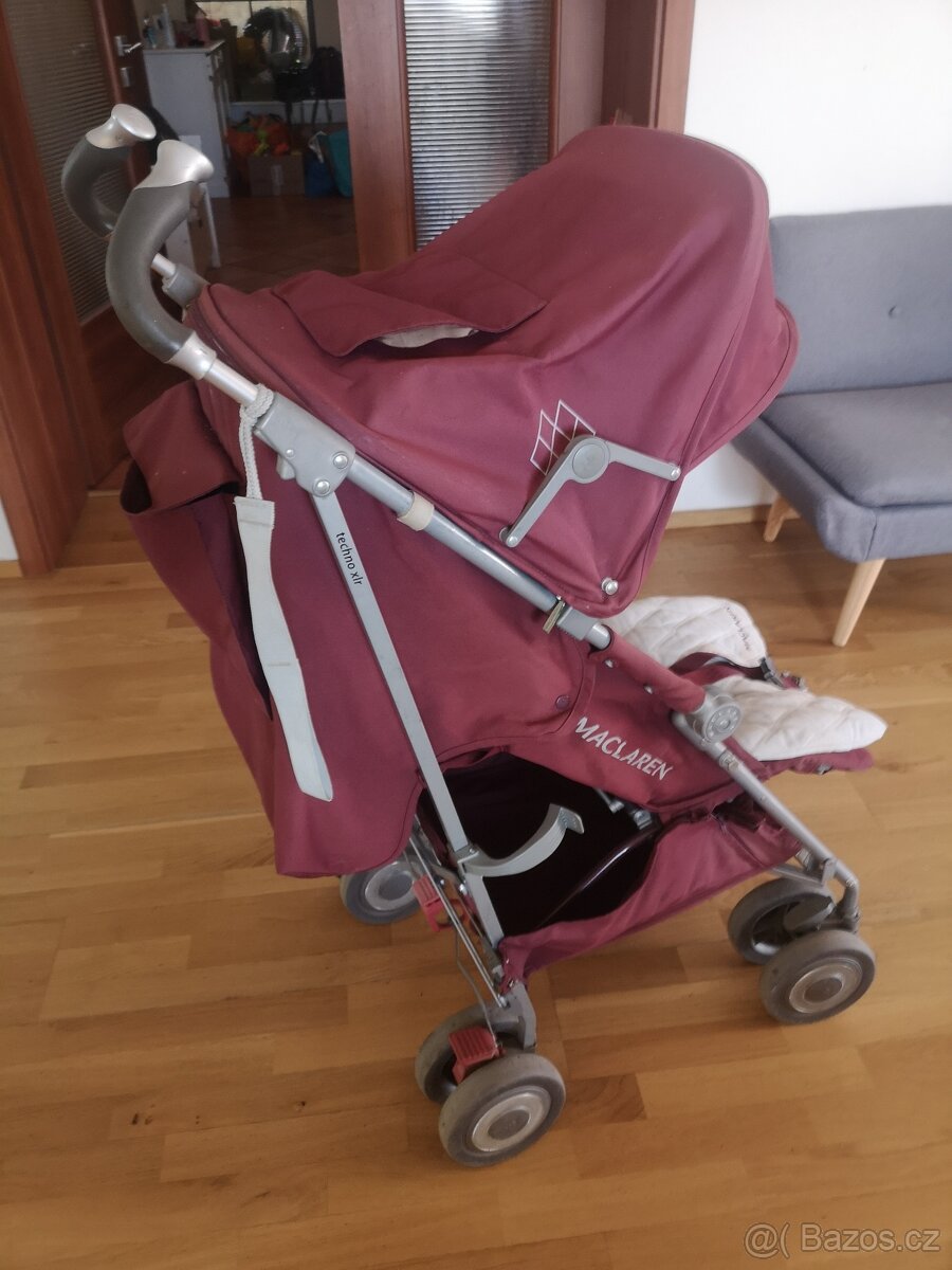 Prodej kočárku MACLAREN techno xlr + 2 přebalovací tašky