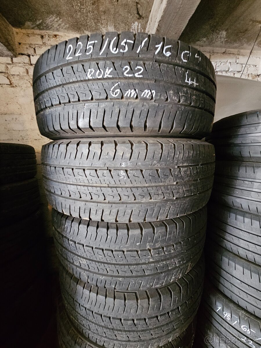 225/65/16 C