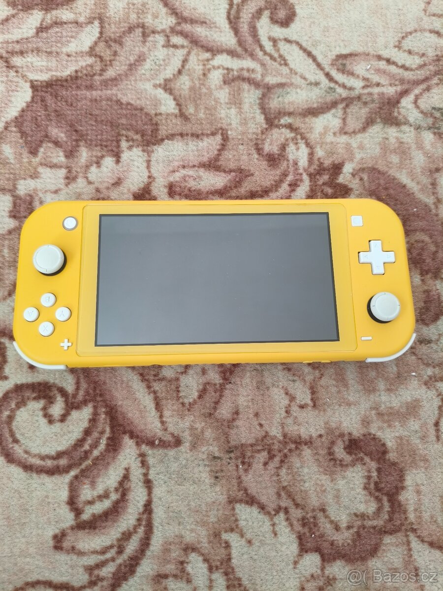 Nintendo Switch Lite Yellow