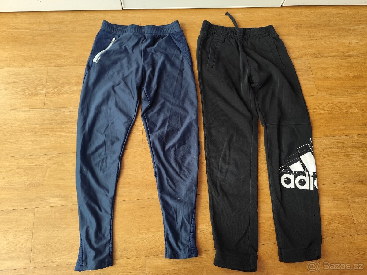 Sportovní tepláky Decathlon 134 a Adidas 140