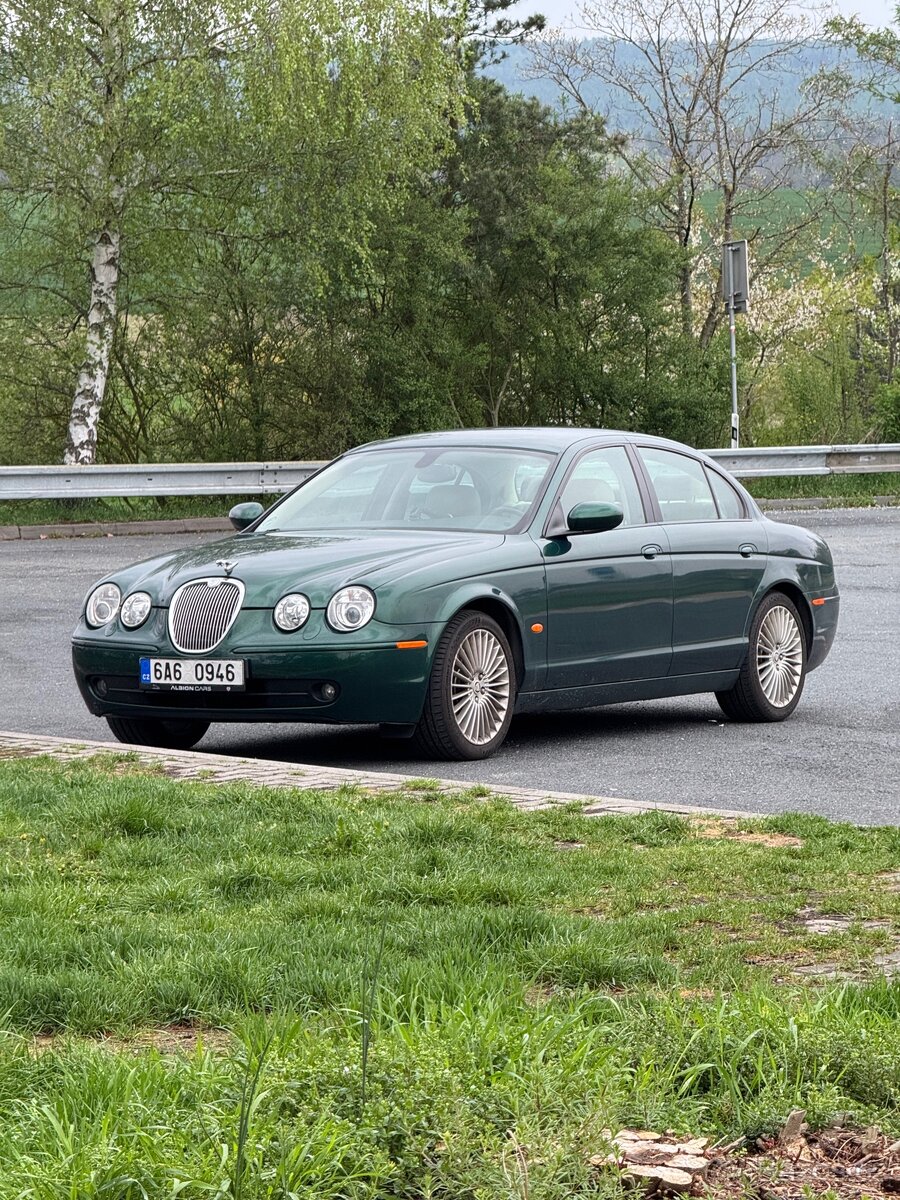 Jaguar S-Type 2.7D 2006