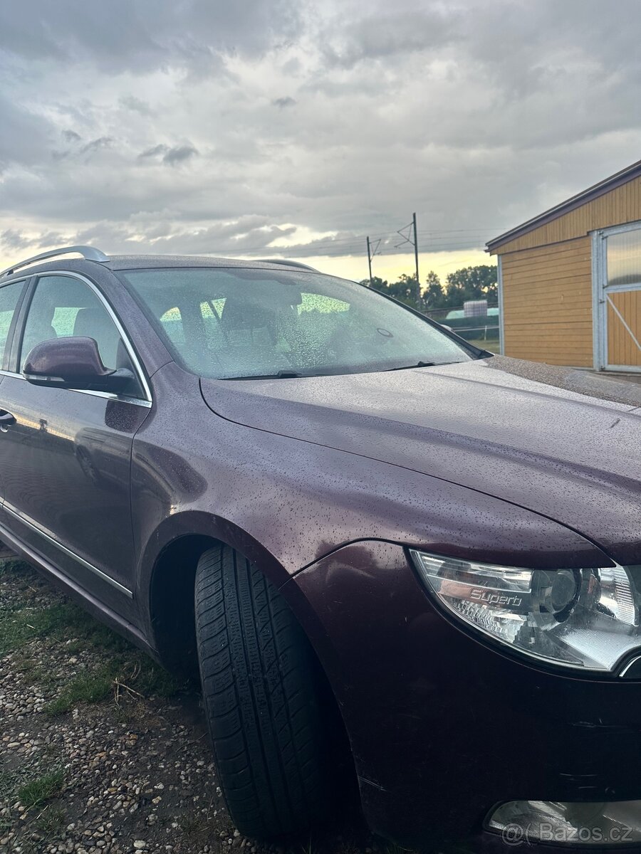 Superb 1.6tdi 2012