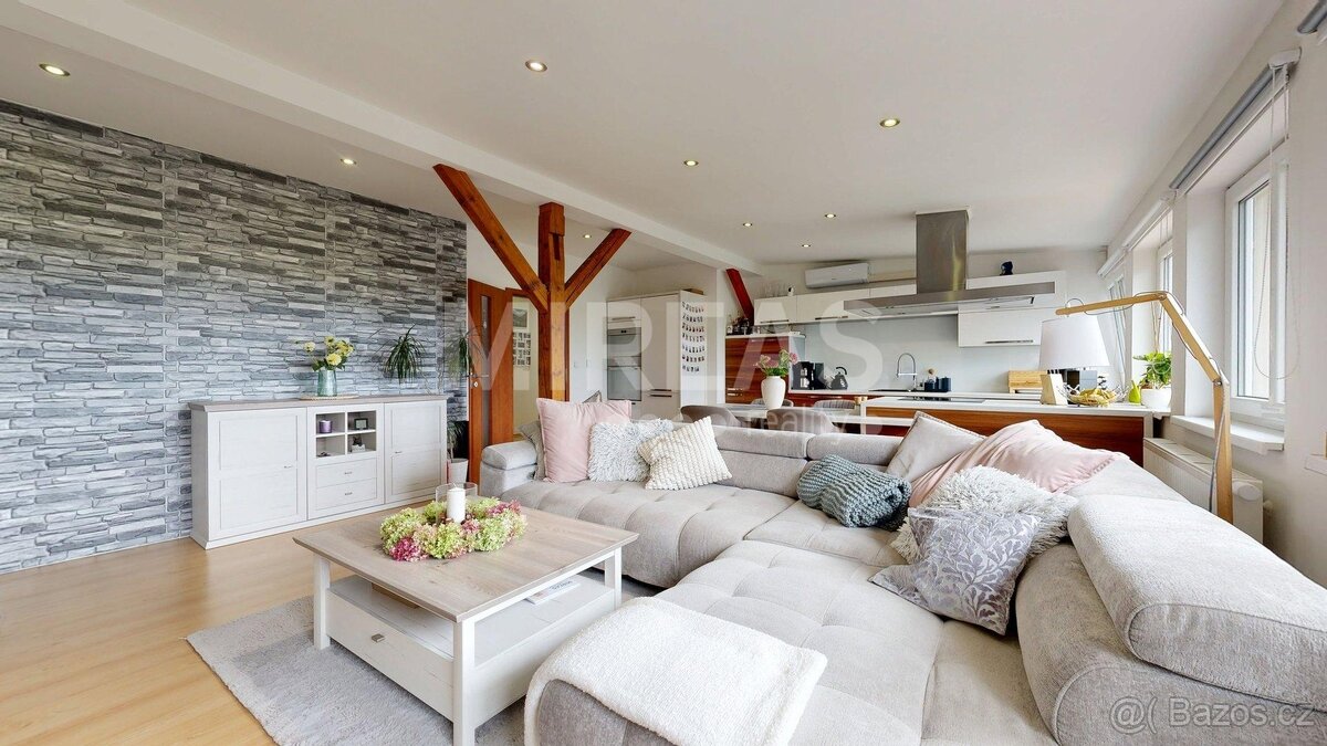 Milovice, prodej bytu 2+kk 88,5 m2 + parkovací stání, okr. N