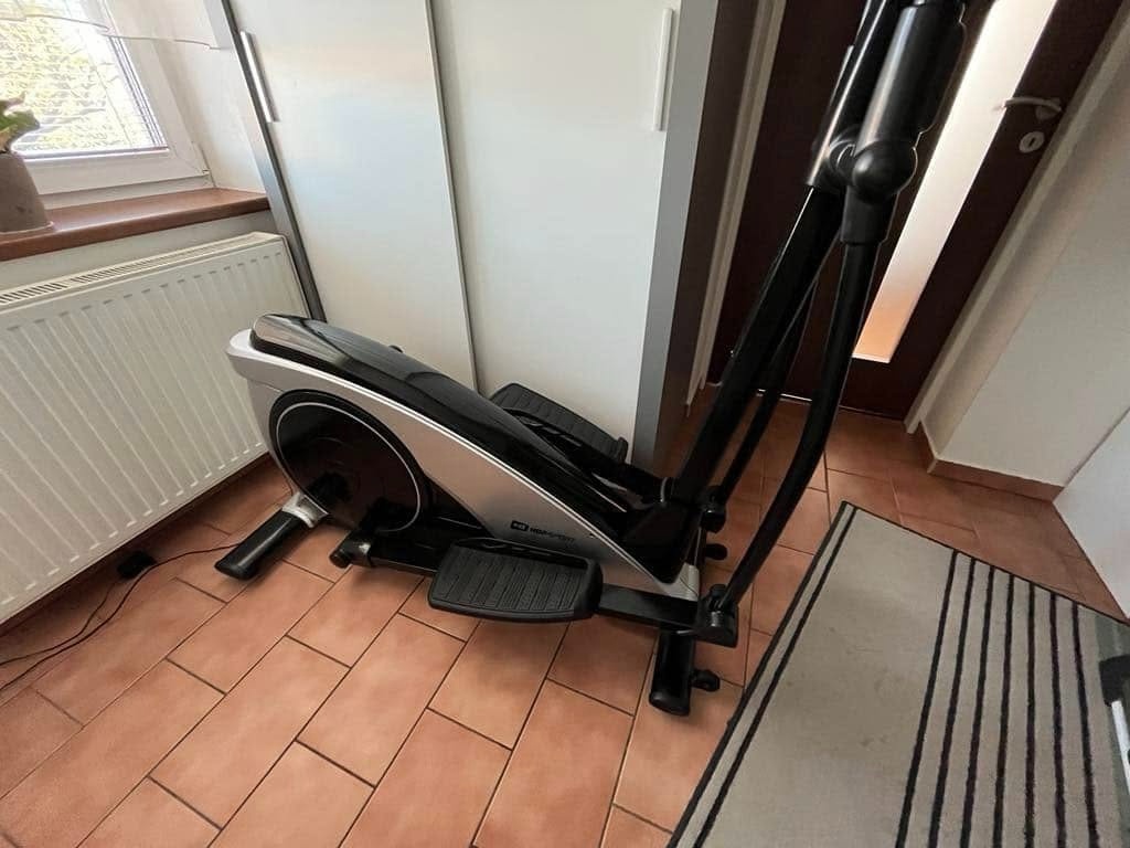 Eliptický trenažer
