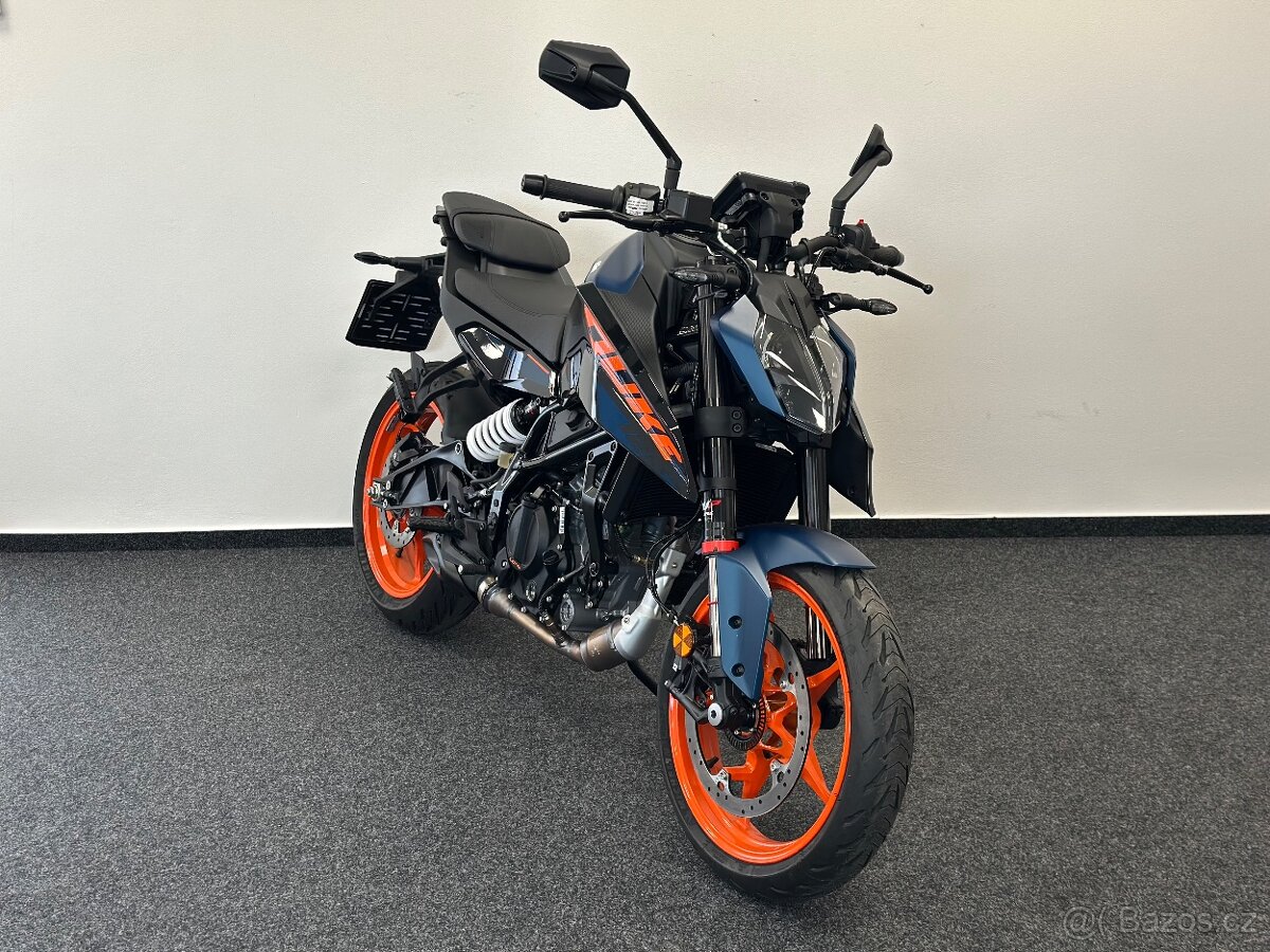 KTM Duke 125 2025