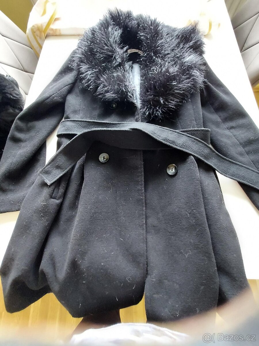 Krátký kabátek z Anglie vel. S