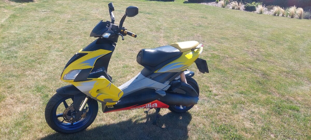 Aprilia SR 50 Factory DiTech, r.v. 2007