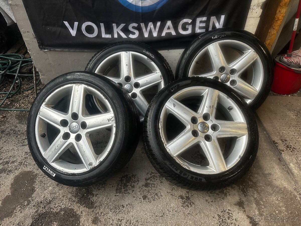 Kola s pneu 225/45r17 AUDI R17 original 5x112 7.5j