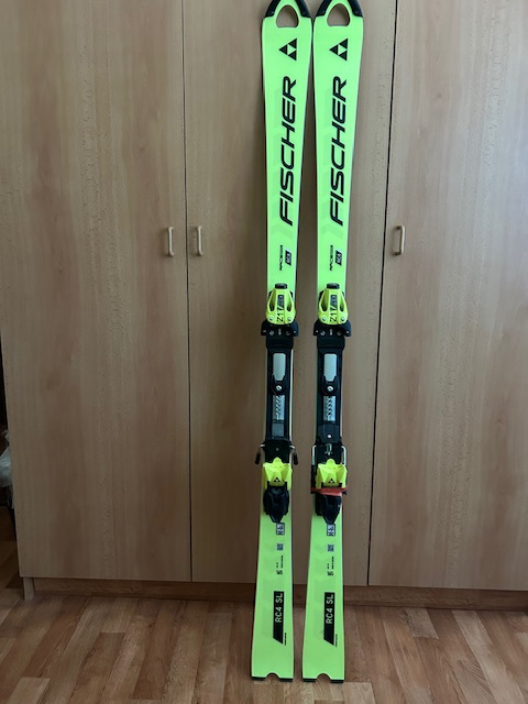 Prodám závodní lyže Fischer SL - 165 cm