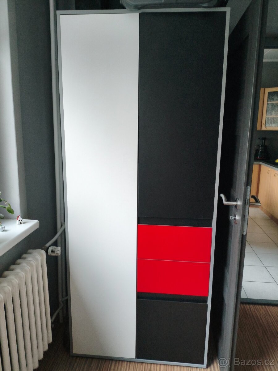 Prodám nábytek do dětského pokoje