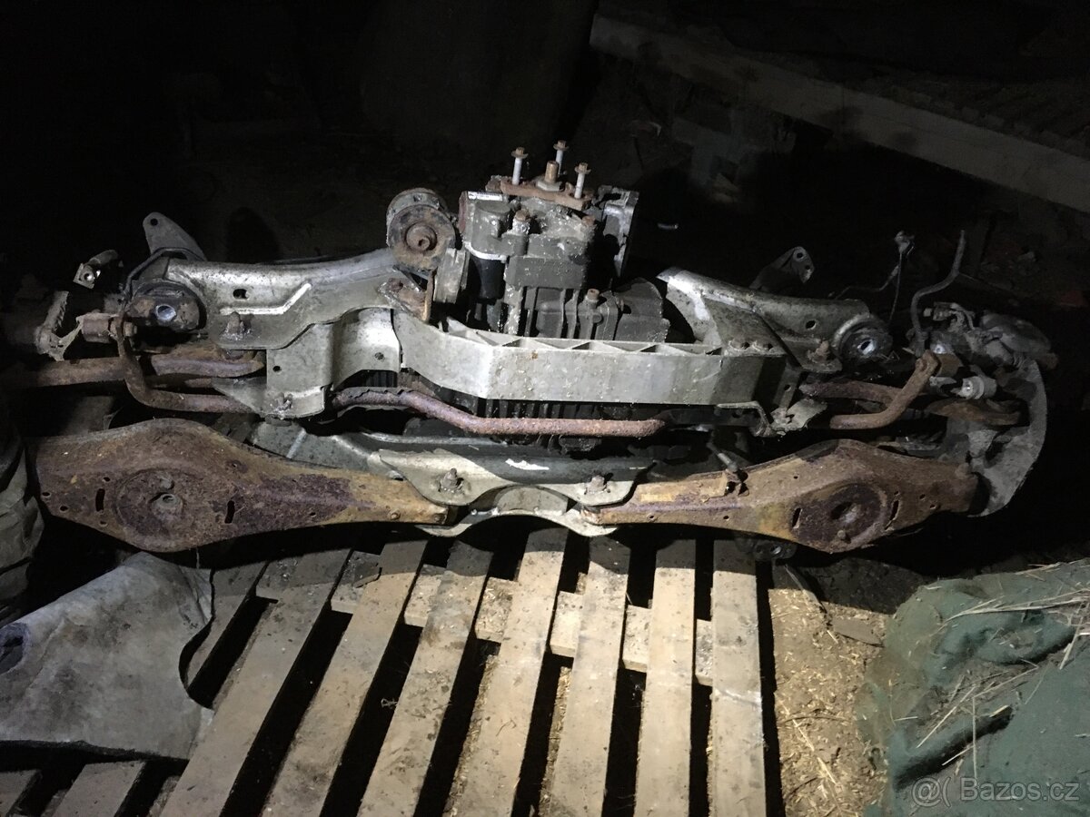 Náprava VW Passat B6 4motion