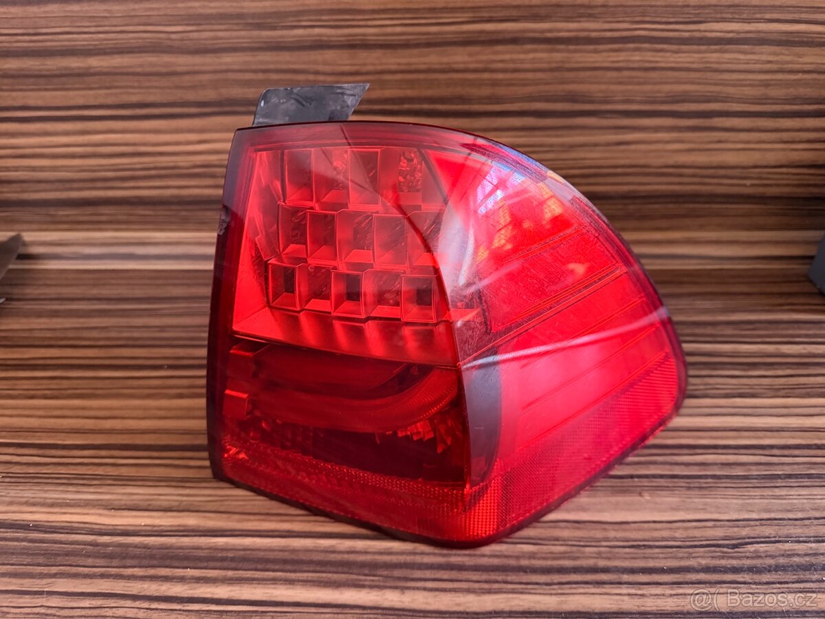 Zadní světlo E91 Lci