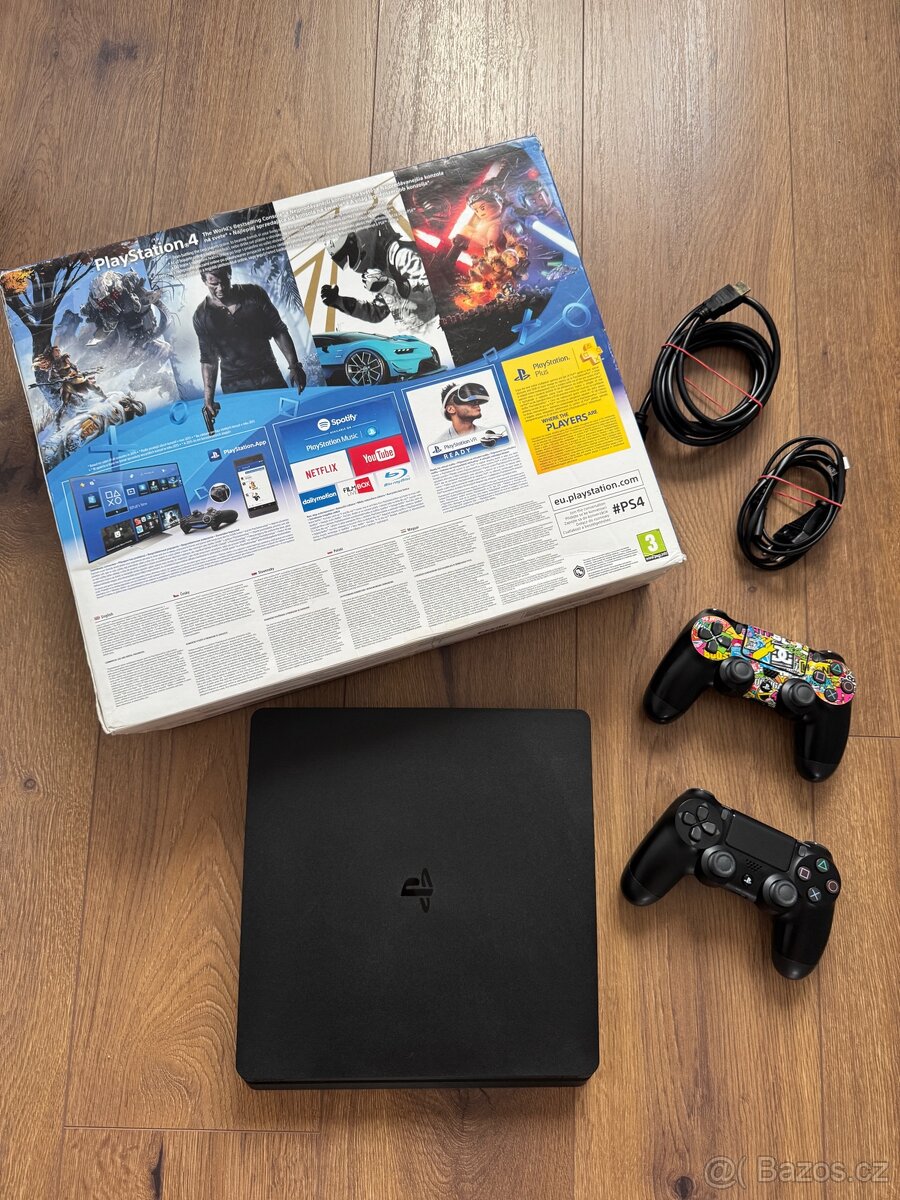PS4 Slim 500GB + dva ovladače