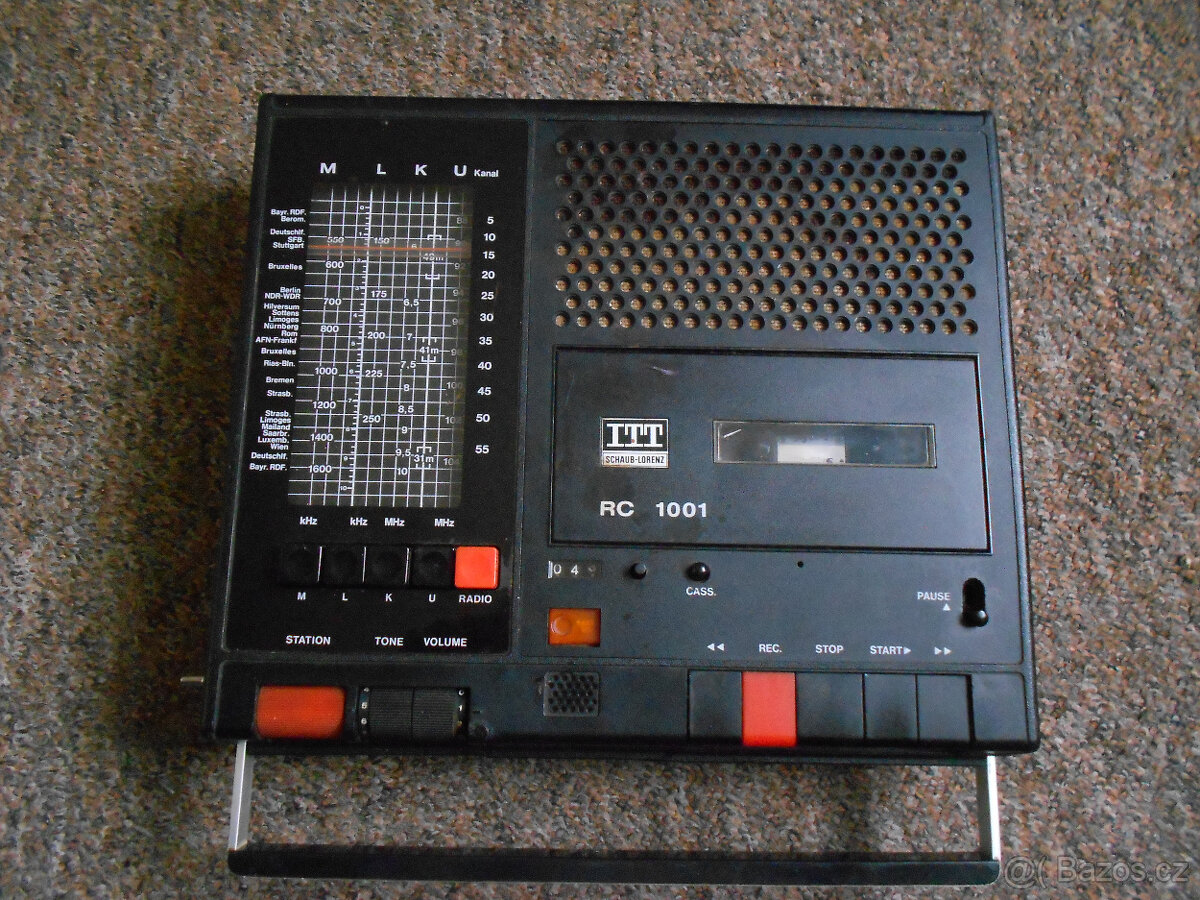 Prodám radiomagnetofon Schaub Lorenz