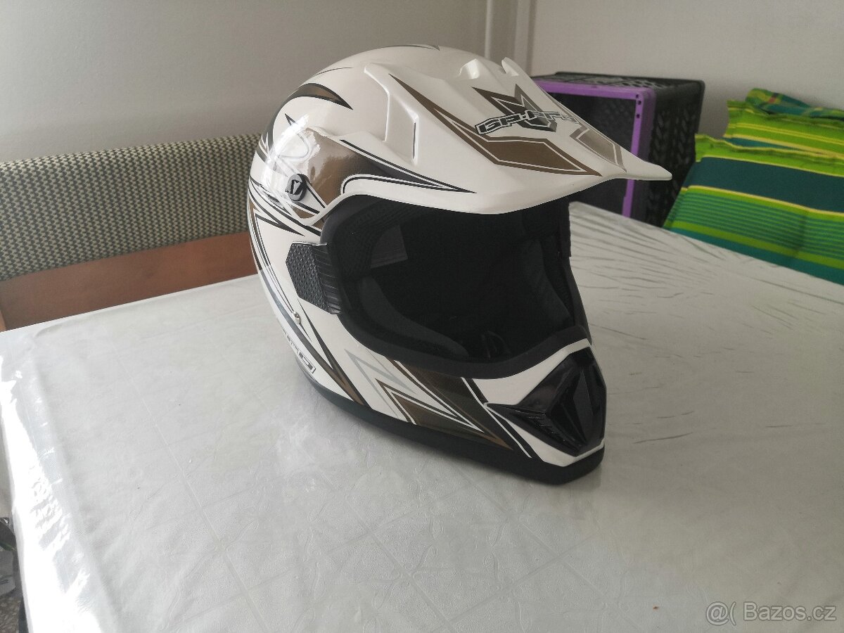 Motocrossová helma GP-PRO