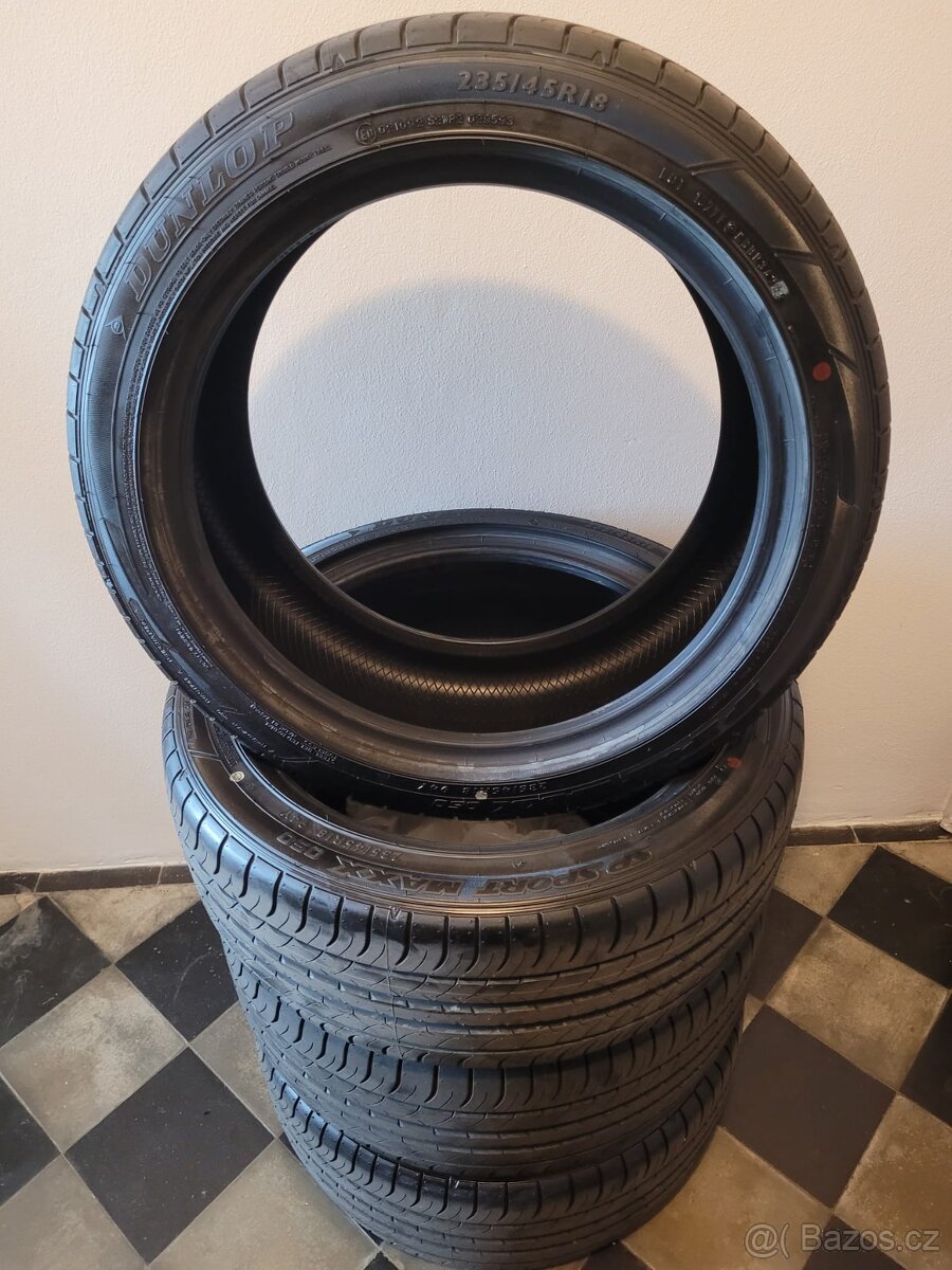 nové letní pneumatiky 235/45 R18 Dunlop SP SPORT MAXX 050+