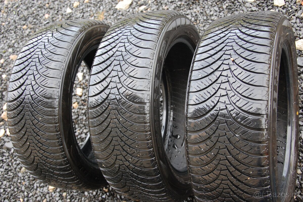 Celoroční 205/55R17 FALKEN, 4ks, vzorek 3x6,5mm a 1x7mm