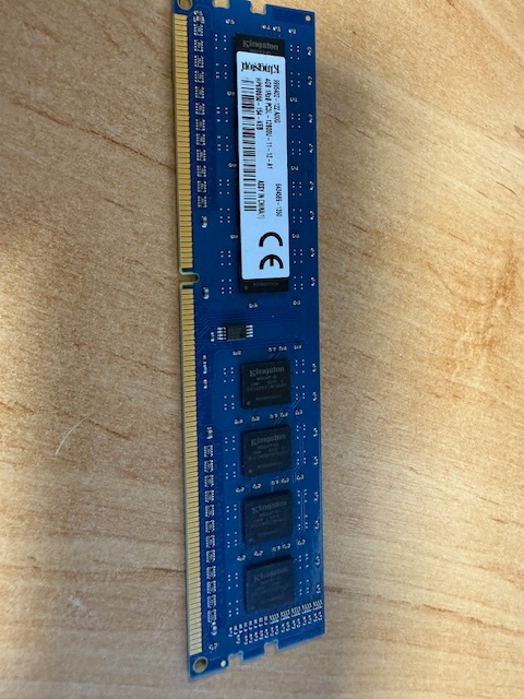 kingston ram 4gb 1rx8 pc3l-12800u-11-13-a1