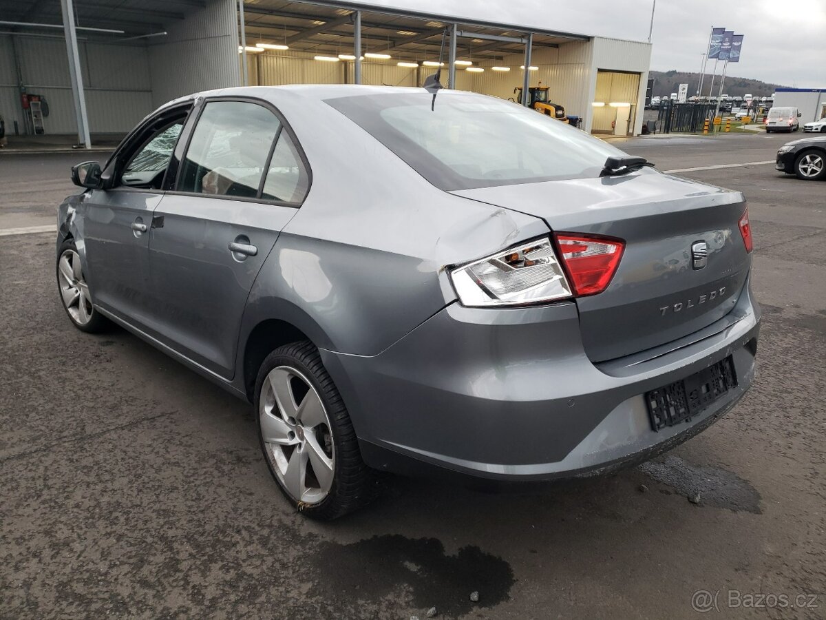 Seat Toledo Stylance 1.4TSI 90KW CAXA PKX LF8L r.v. 2013
