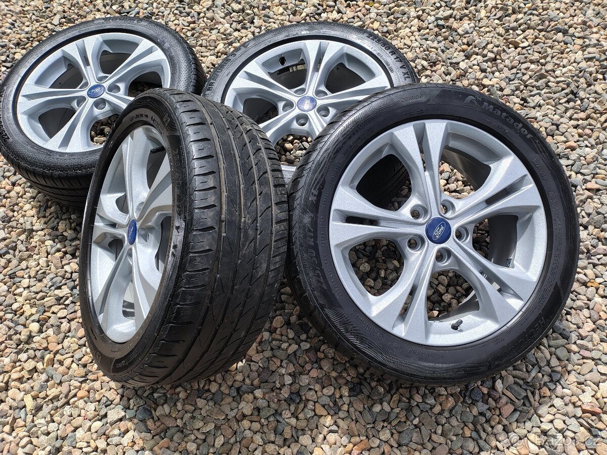 Originální kola Ford 225/50/17 top stav