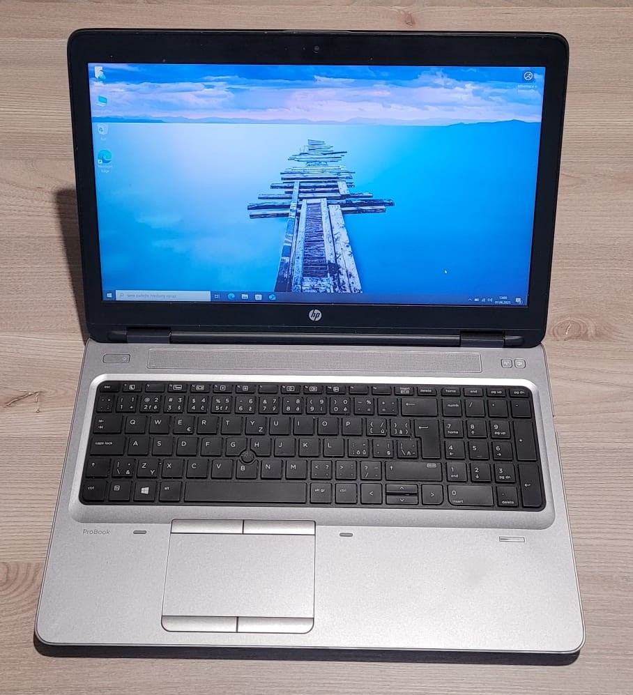 HP, A10-8700 4/6x 3,20GHz, 16GB DDR3, 256GB SSD, bat. 1h.