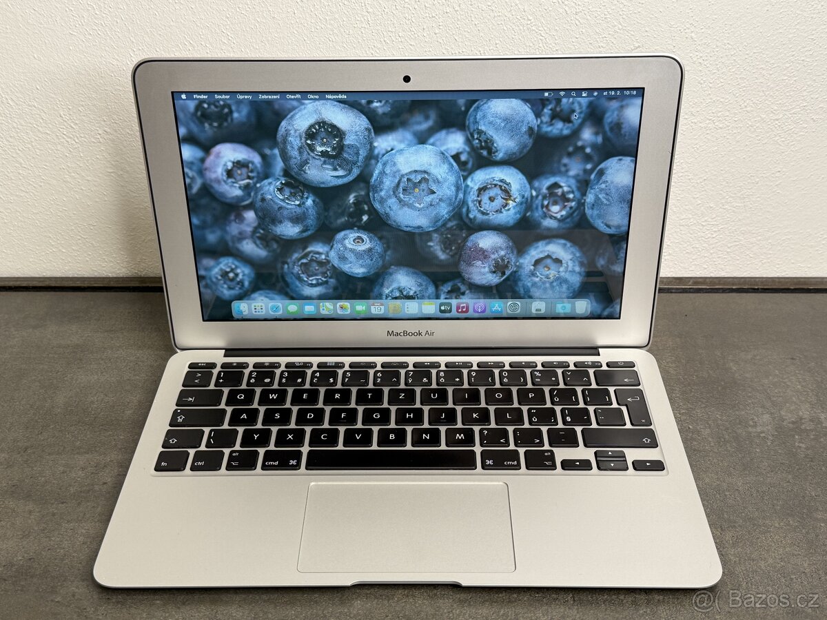 Macbook Air 11" 2013 / I5 / 4GB / 128GB - DPH
