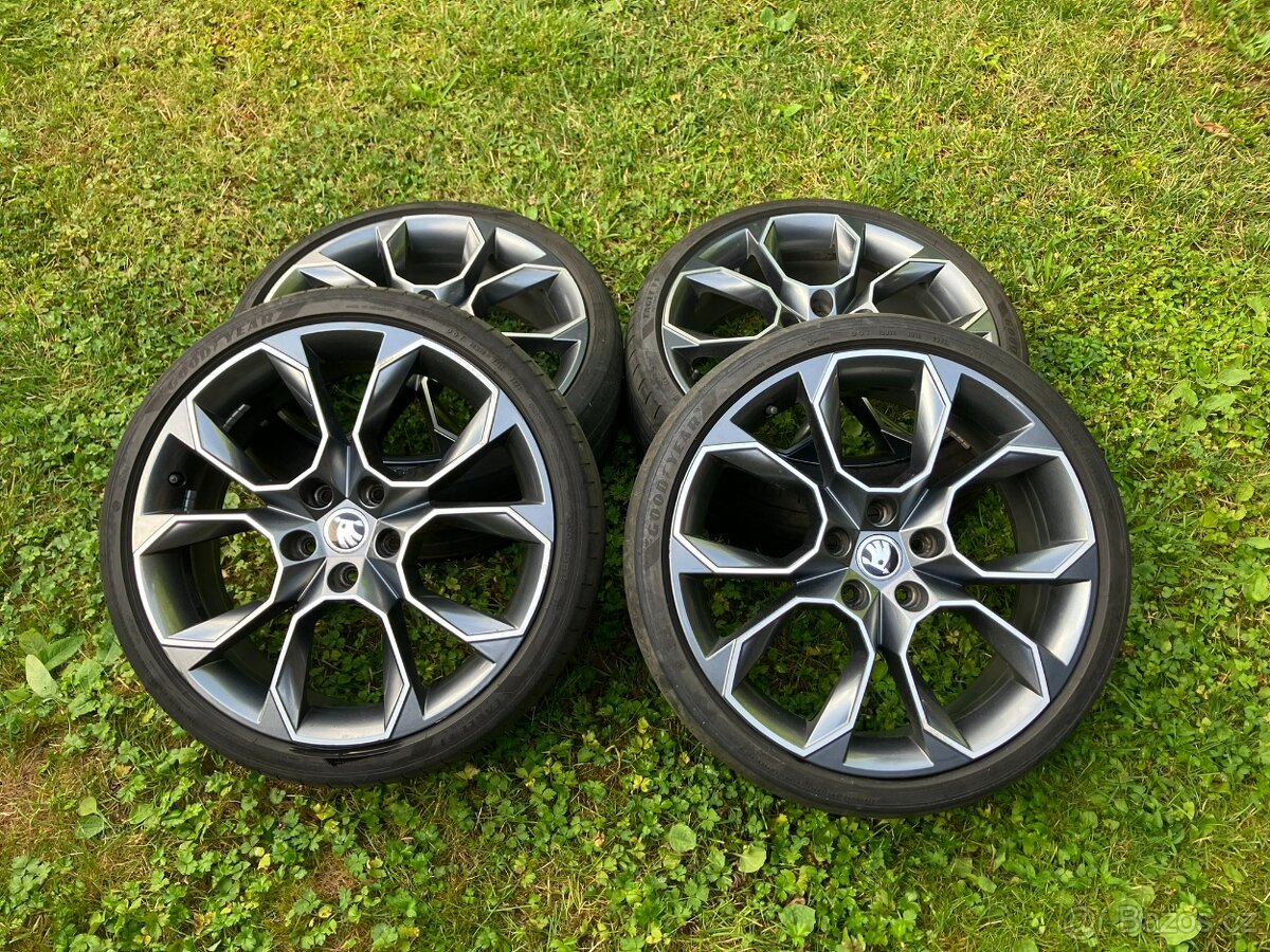 ALU kola EXTREME R19, 5x112, Škoda Octavia 3 RS