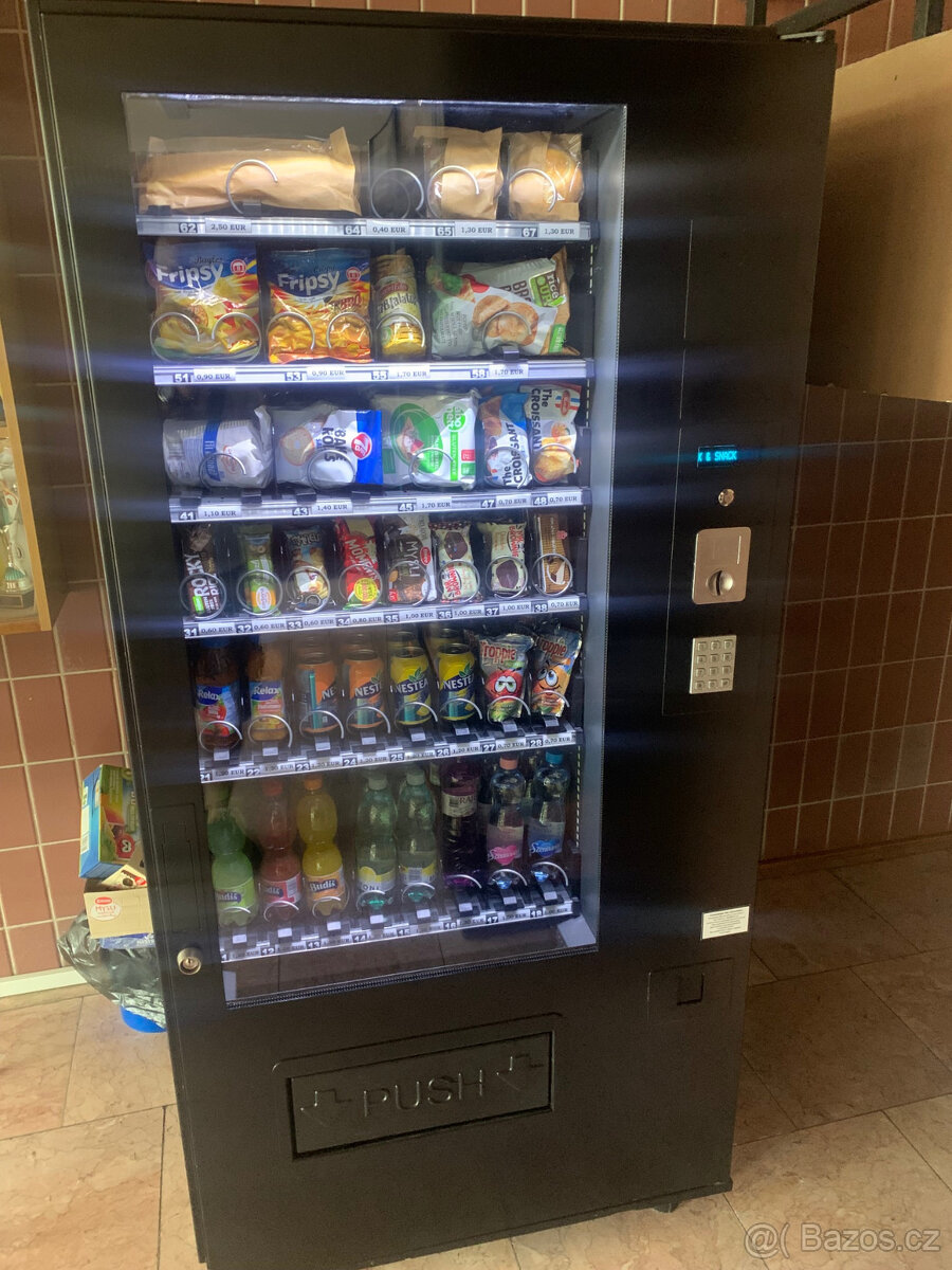 Prodám prodejní automat značky Vendo Sanden