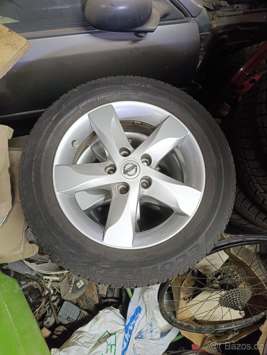 16" letni Nissan Juke 205/60 R16 5x114,3 TPMS