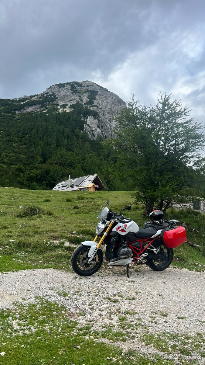 bmw r1200r lc