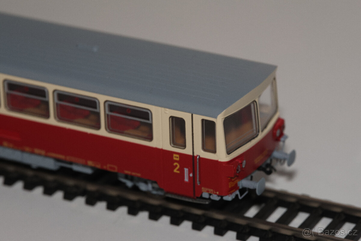Model motorového vozu M.152 H0