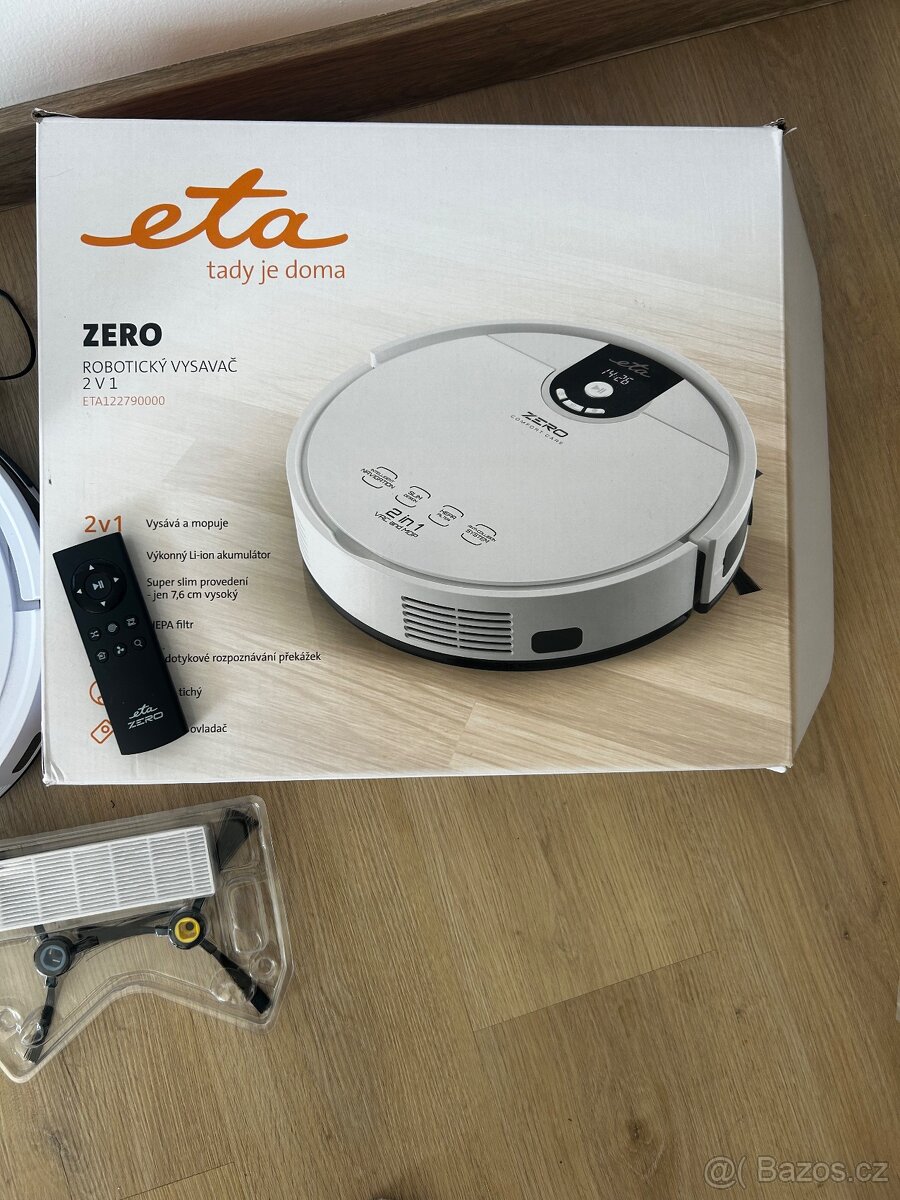 Robotický vysavač ETA ZERO 2v1,vysává a mopuje, použito 1X.