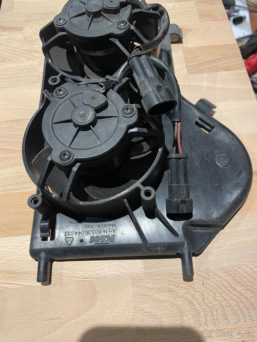 Ventilátor KTM Adventure 1190