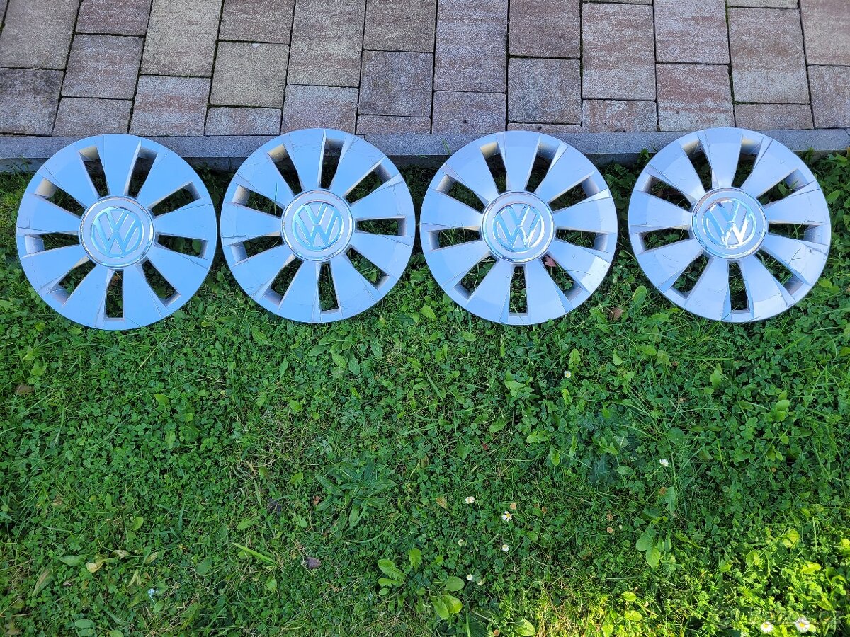 Prodám kryty kol ( poklice ) original VW 14" ..