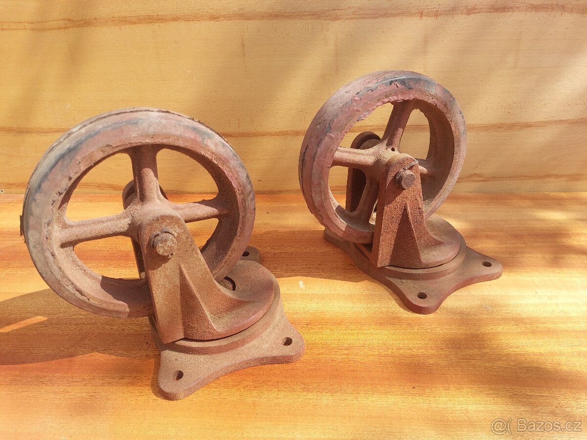 Pogumovaná litinová otočná kolečka