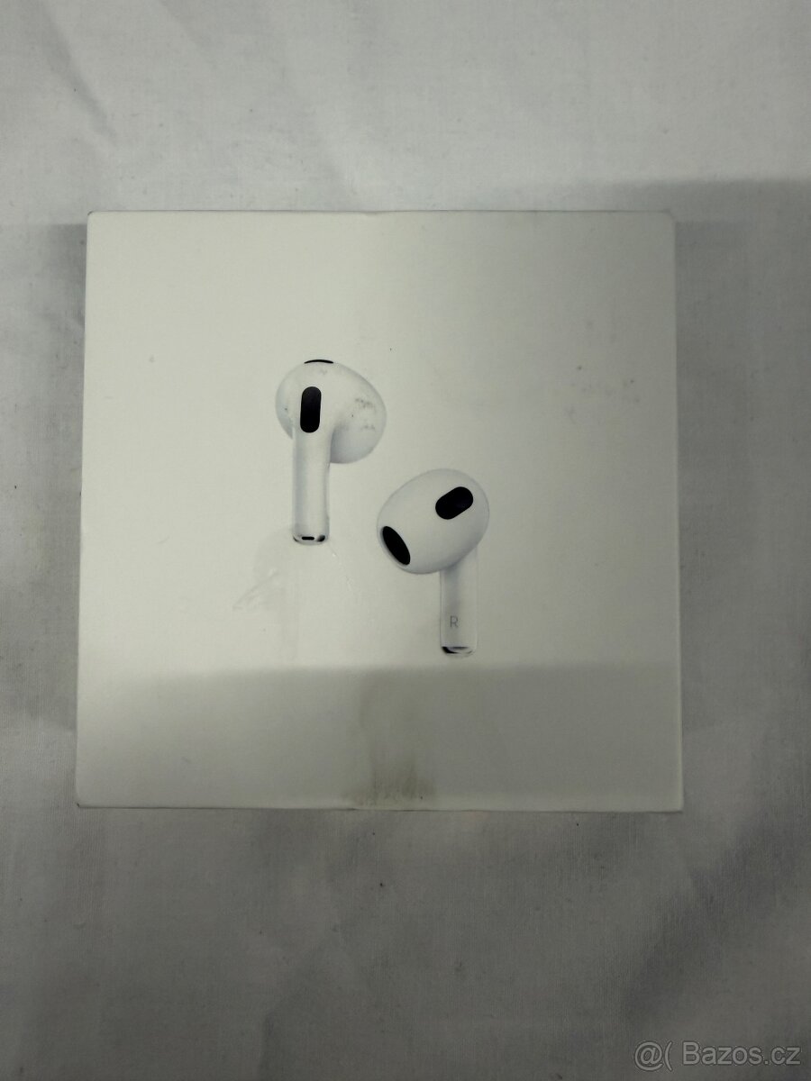 Originální Apple AirPods 3 (2022) s Lightning nabíjecím pouz