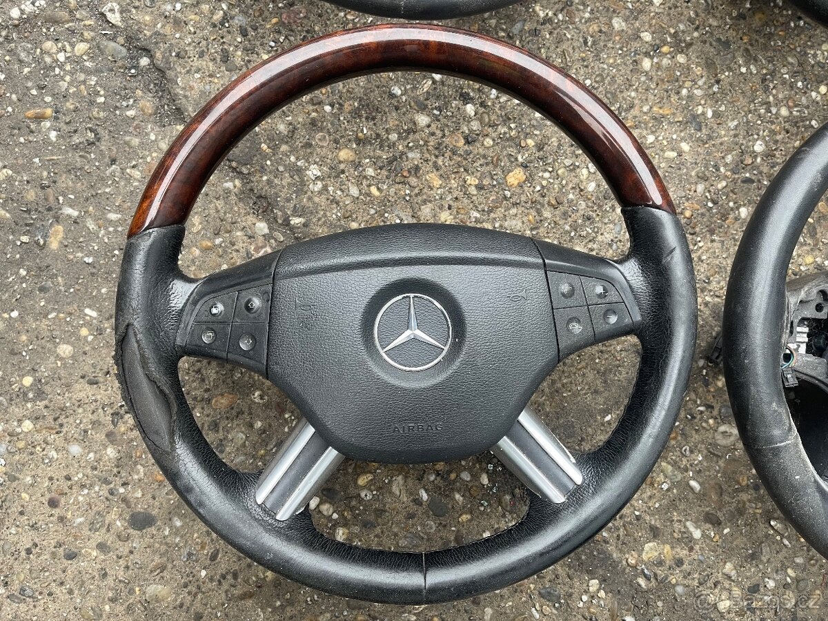 Mercedes w164 ml gl r class volant dreveny
