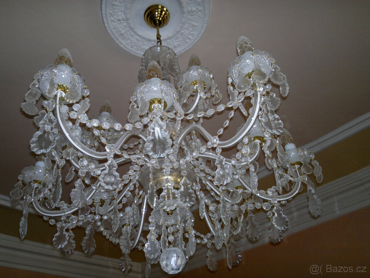 PRODÁM STROPNÍ KŘIŠTÁLOVÝ LUSTR
