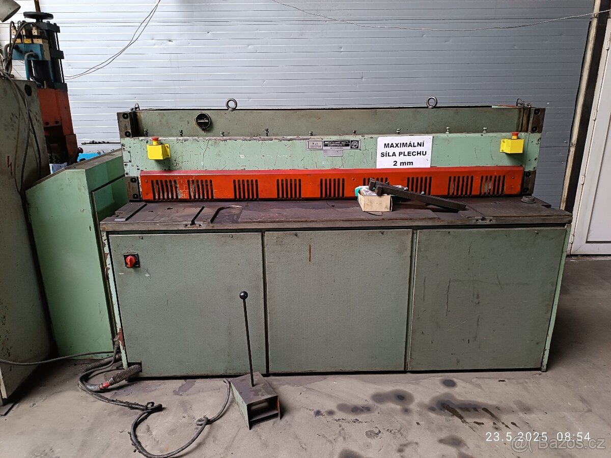 Nůžky tabulové NTE 2000/2,5 B