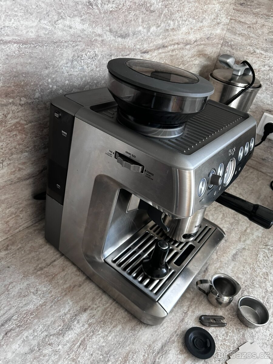 SAGE BES 875 Pákový kávovar