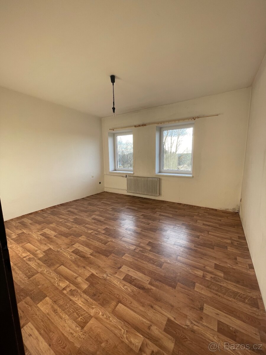 Pronájem bytu 1+1 (51m2 Bartošovice)