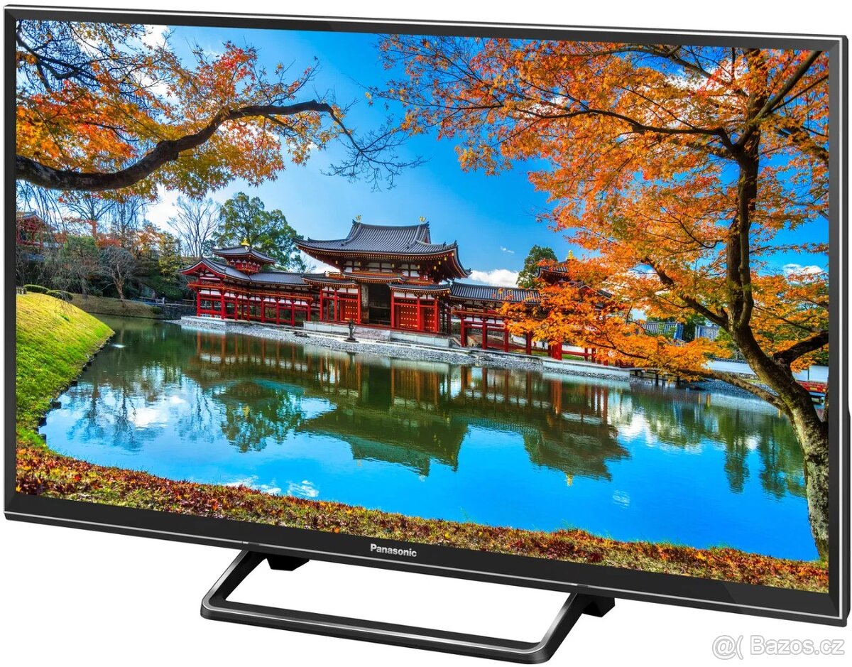 SMART LED TV Panasonic TX-32ES600E, 32" - jako nová