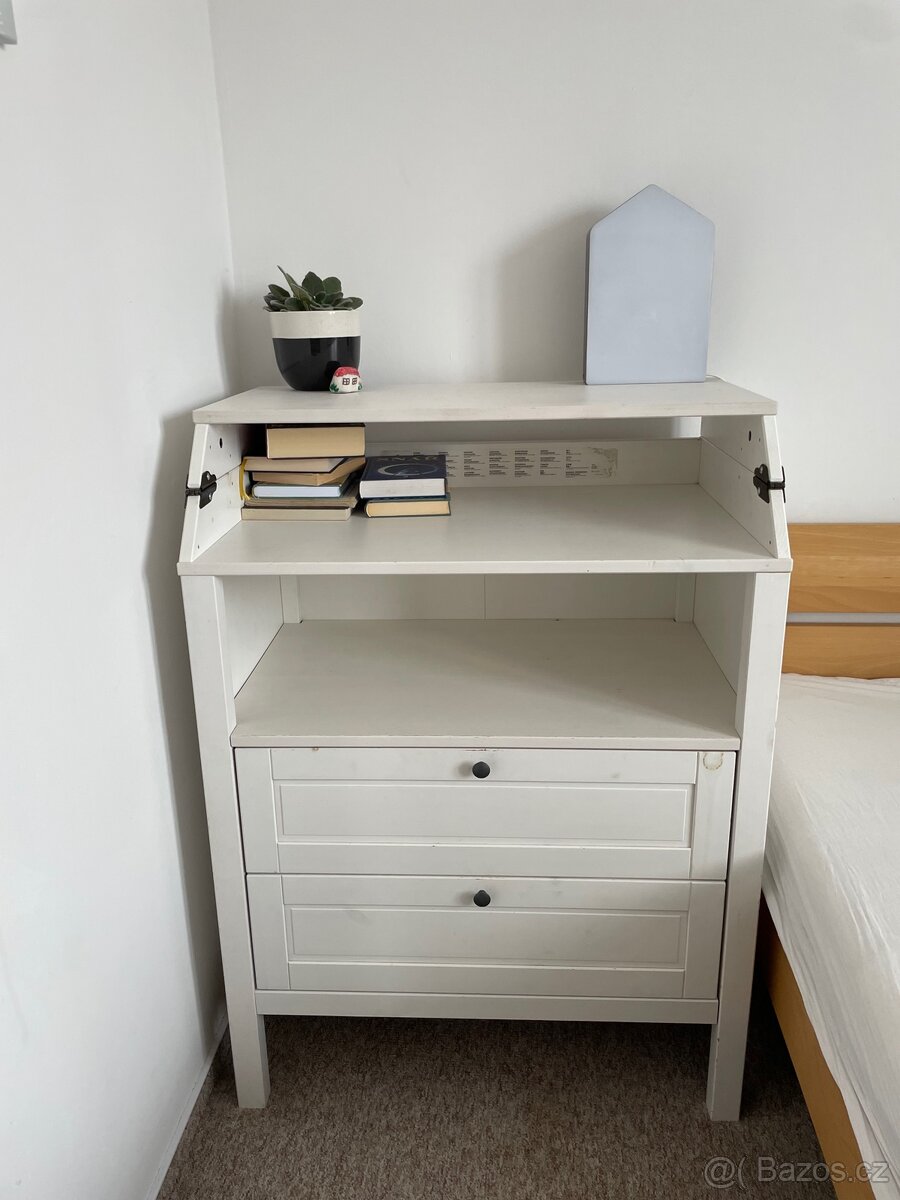 Nábytek do dětského pokoje - komoda, skříň, postýlka