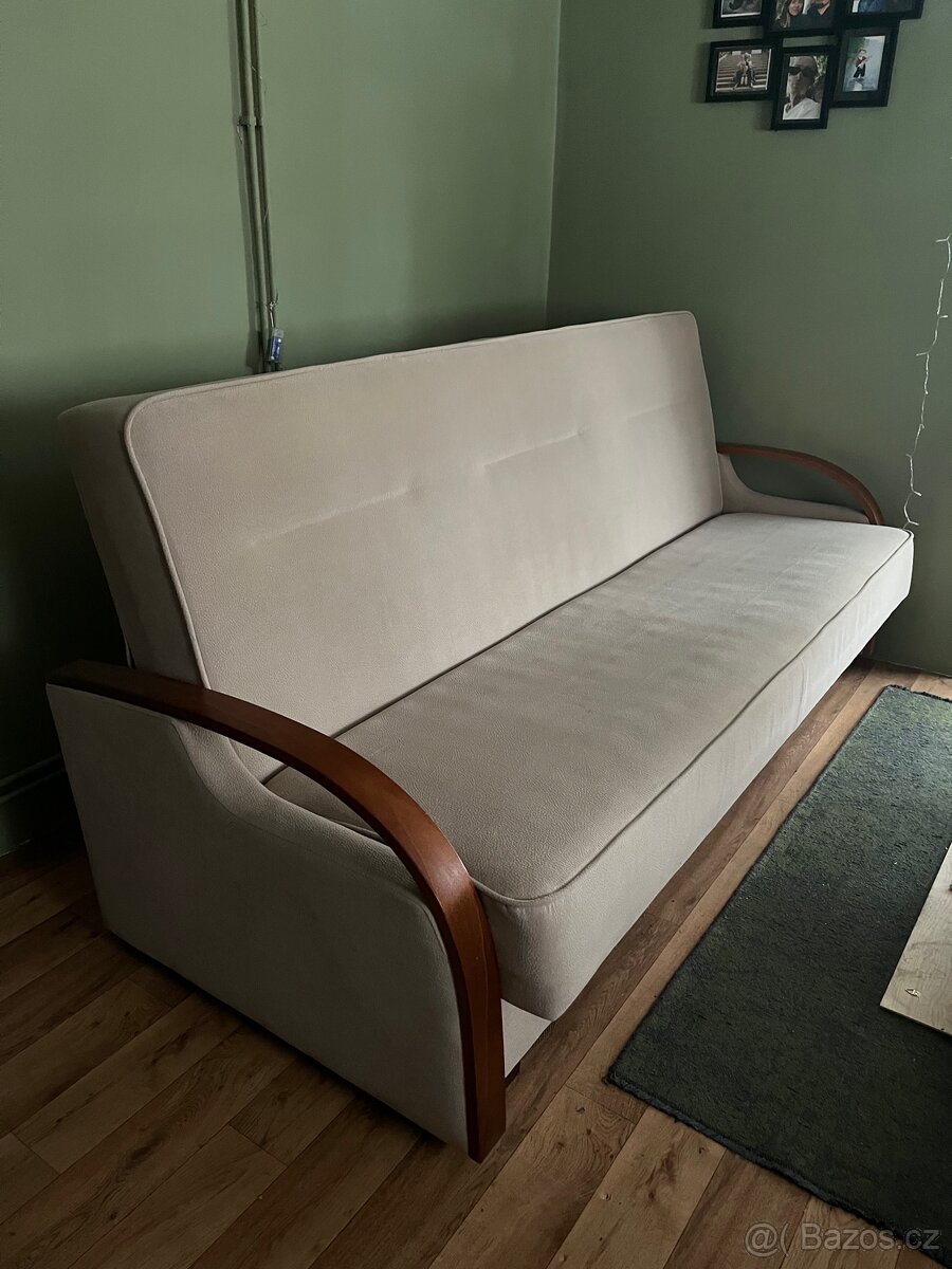 Rozkládací pohovka