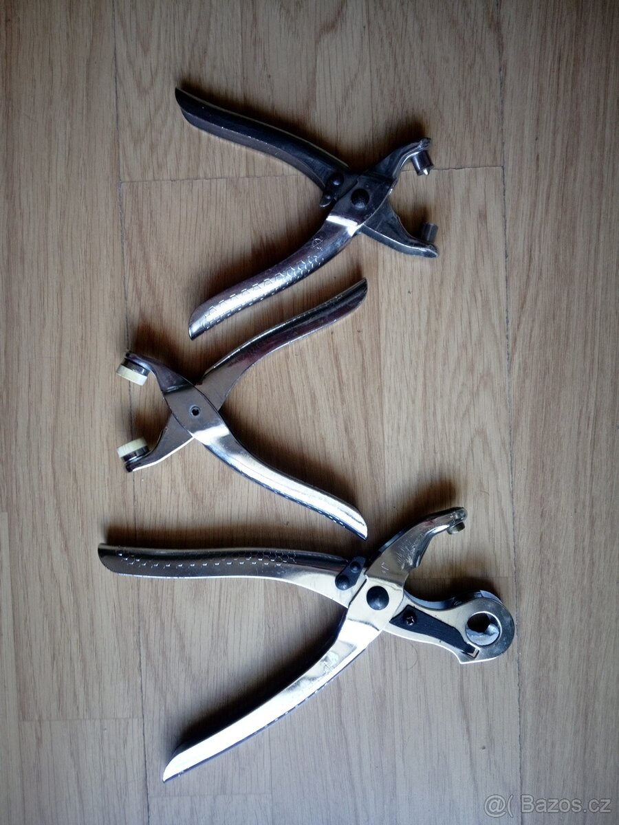 Kleště děrovací. Knoflíkové kleště