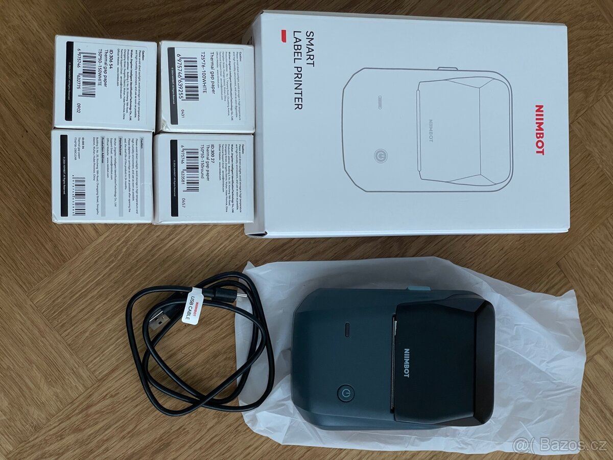 Tiskárna štítků Niimbot B1 + 5 druhů šítků