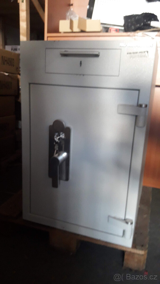 Trezor vhozový 150kg