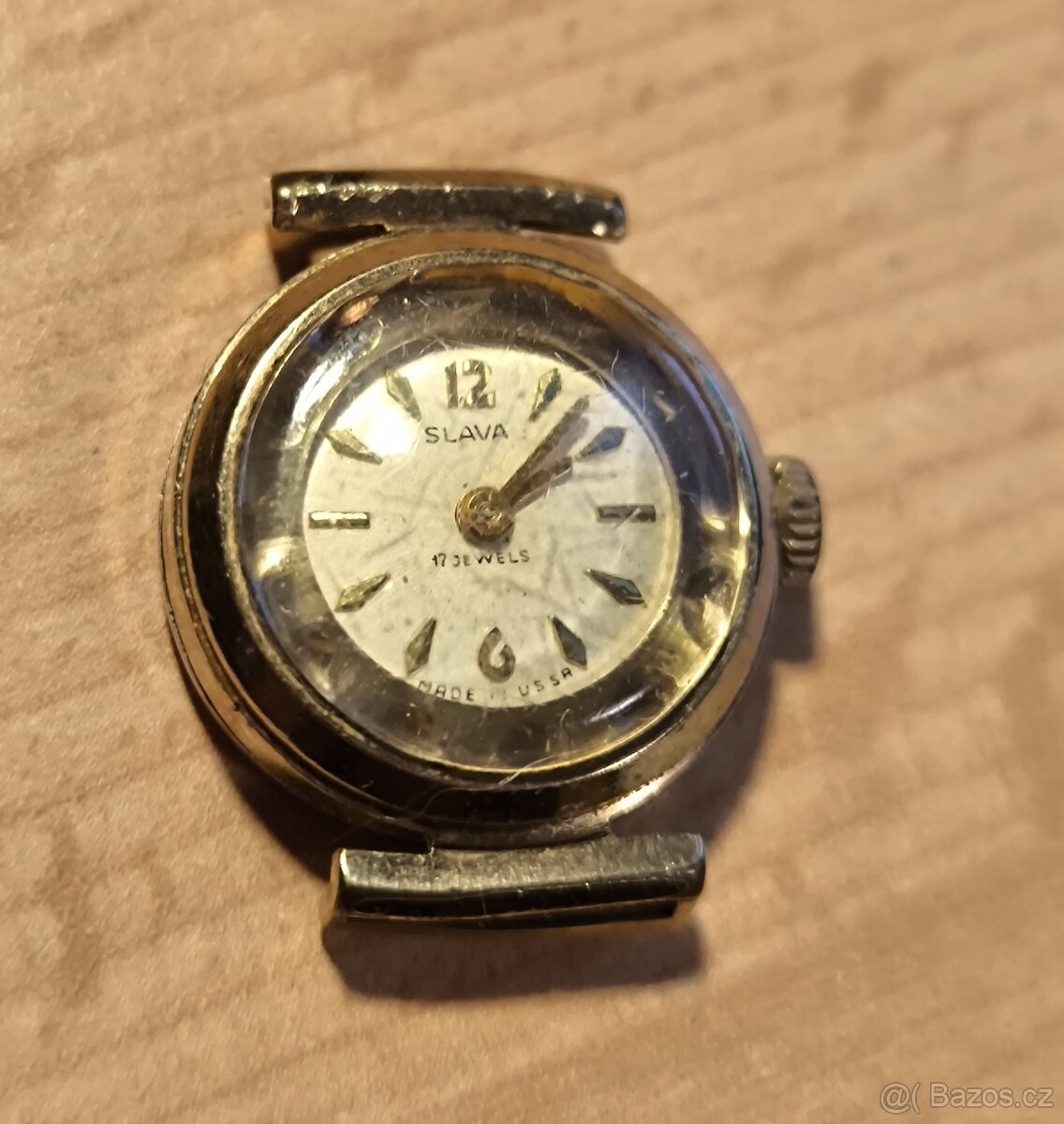 Staré dámské hodinky SLAVA.